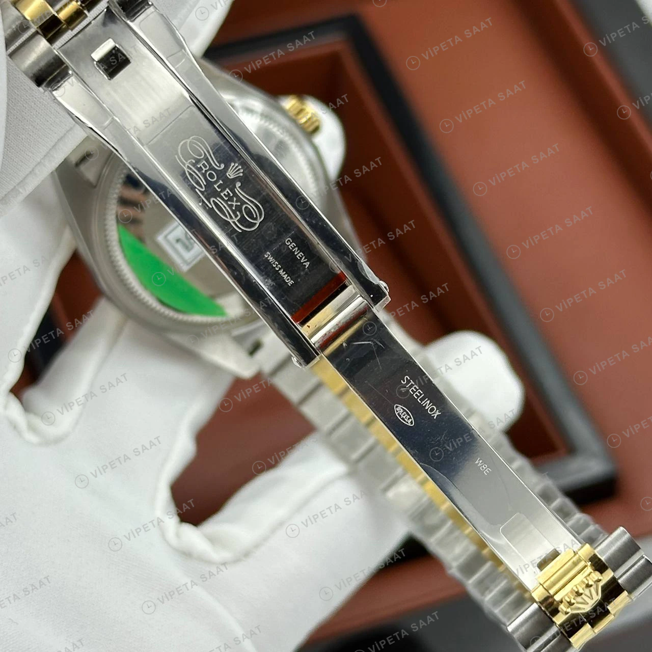 Rolex Datejust 31 mm 278273 Koyu Yeşil Kadranlı Jubilee Bilezik Fluted (Yivli) Bezel 2236 Super Clone ETA Saat detay 6