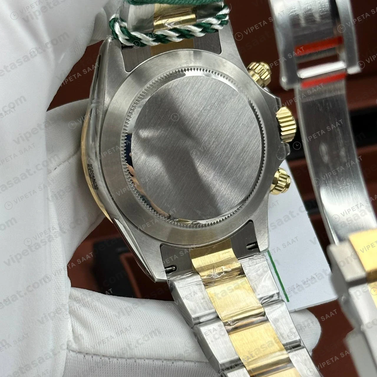 Rolex Daytona 126500LN 40 mm Siyah Kadranlı İki Renk Pırlanta Super Clone Eta Saat karşıdan görünüm