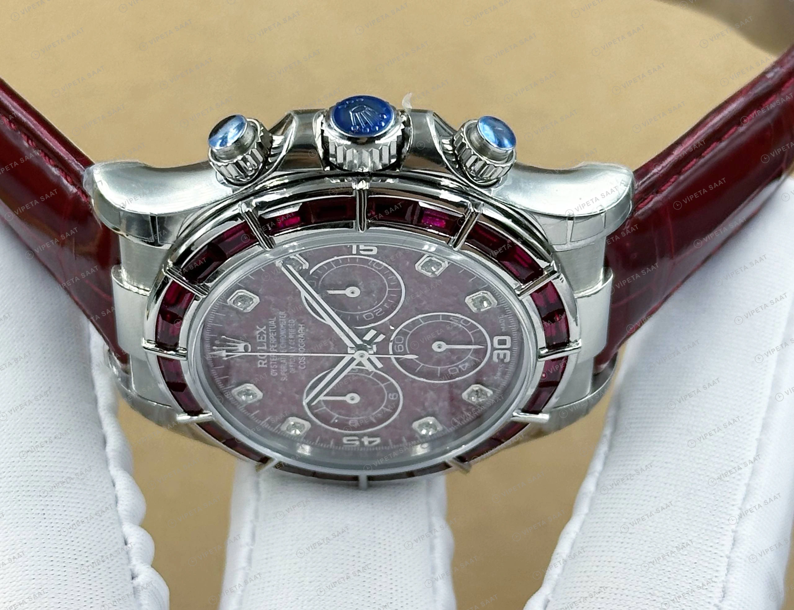 Rolex Daytona 126508 40 mm Kırmızı Kadranlı Sarı Altın Deri Super Clone Eta Saat detay 3