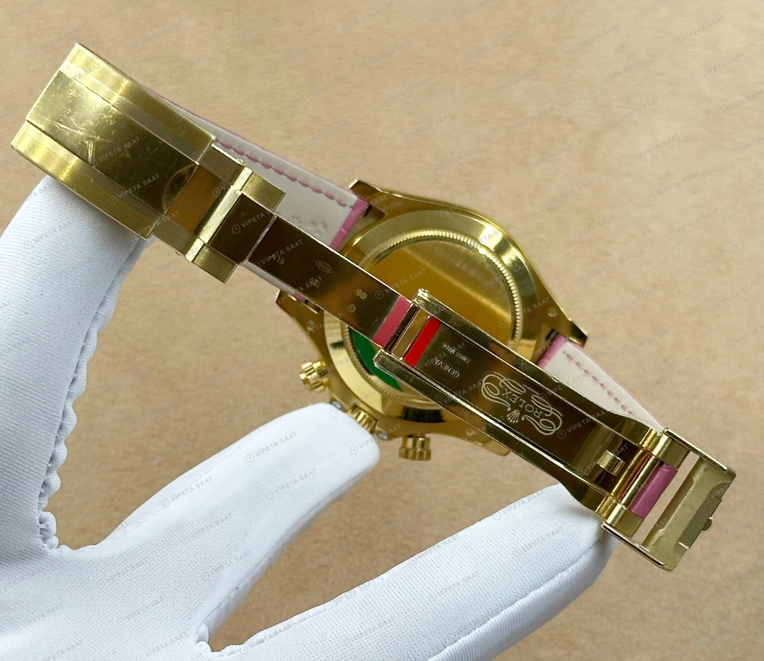 Rolex Daytona 126508 40 mm Pembe Kadranlı Sarı Altın Pırlanta Super Clone Eta Saat detay 5