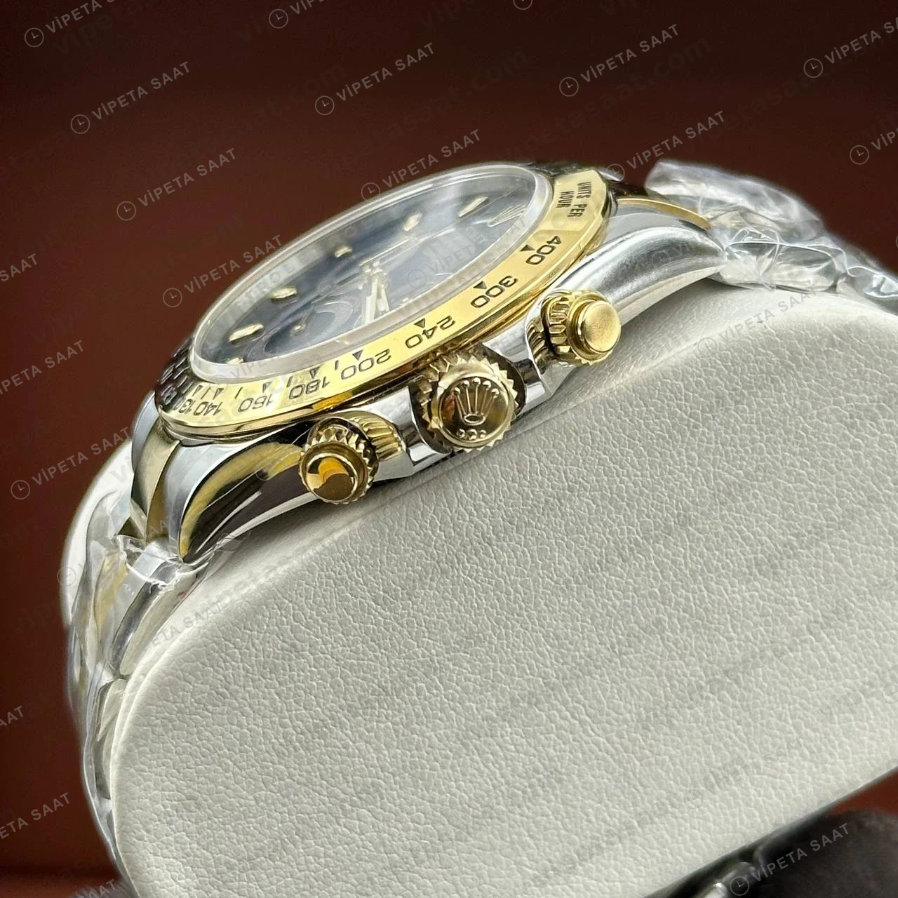 Rolex Daytona 126508 40 mm Siyah Kadranlı Sarı Altın İki Renk 2 Super Clone Eta Saat yan görünüm