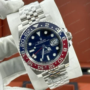 Rolex GMT-Master II 126710BLRO Pepsi 3285 40mm Jubilee ETA Saat karşıdan görünüm