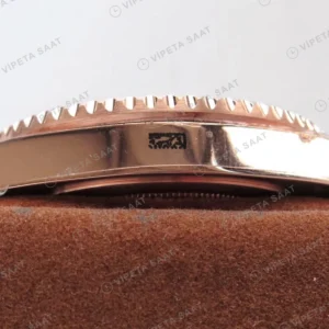 Rolex GMT-Master II Siyah Super Clone ETA Saat karşıdan görünüm