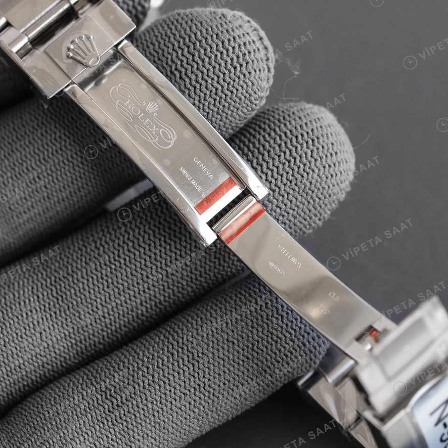 Rolex GMT-Master II Baget Siyah Super Clone ETA Saat detay 10
