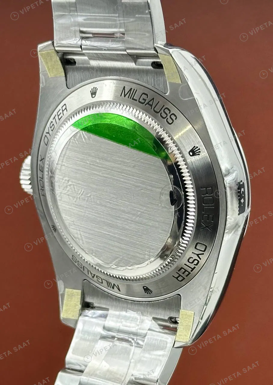 Rolex Milgauss 116400GV 40 mm Yeşil Kadranlı Super Clone Eta Saat detay 4