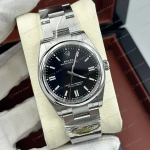 Rolex Oyster Perpetual 126000 41 mm Siyah Kadranlı Super Clone Eta Saat karşıdan görünüm