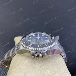 Rolex Sea-Dweller Mavi 44mm Super Clone ETA Saat karşıdan görünüm