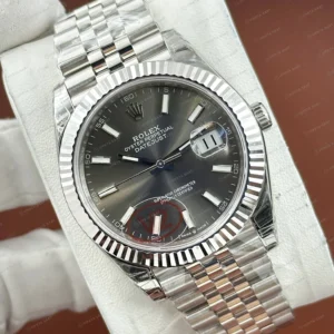 Rolex Sky-Dweller 336934 42 mm Gri Kadranlı Jubilee Fluted Super Clone Eta Saat karşıdan görünüm