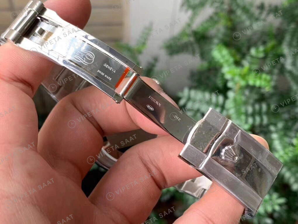 Rolex Sky-Dweller Siyah Super Clone ETA Saat detay 8