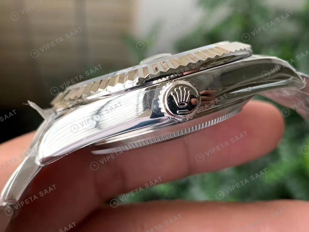 Rolex Sky-Dweller Siyah Super Clone ETA Saat detay 9