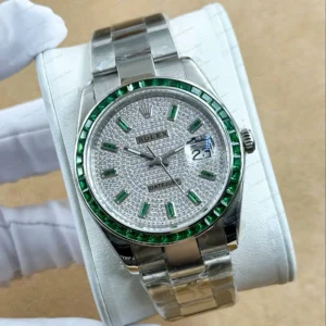 Rolex Submariner 116610LV 40 mm hulk Yeşil Kadranlı Pırlanta Super Clone Eta Saat karşıdan görünüm
