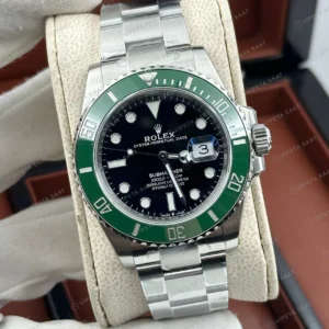 Rolex Submariner 126610LN 41 mm Siyah Kadranlı Jubilee Super Clone Eta Saat karşıdan görünüm