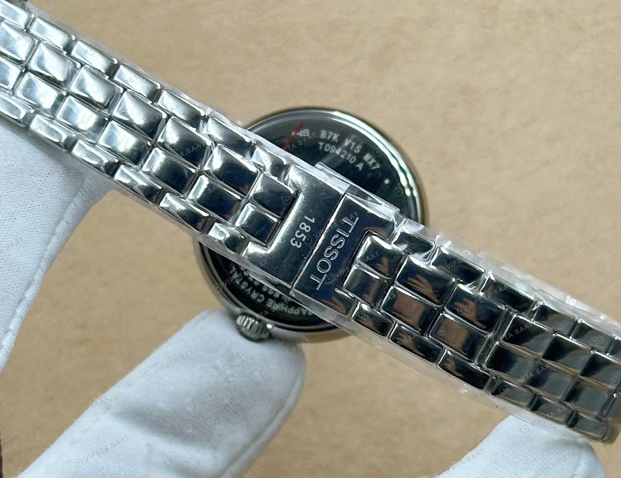 Tissot Carson Gümüş Kadran Çelik Lady Super Clone ETA Saat detay 6