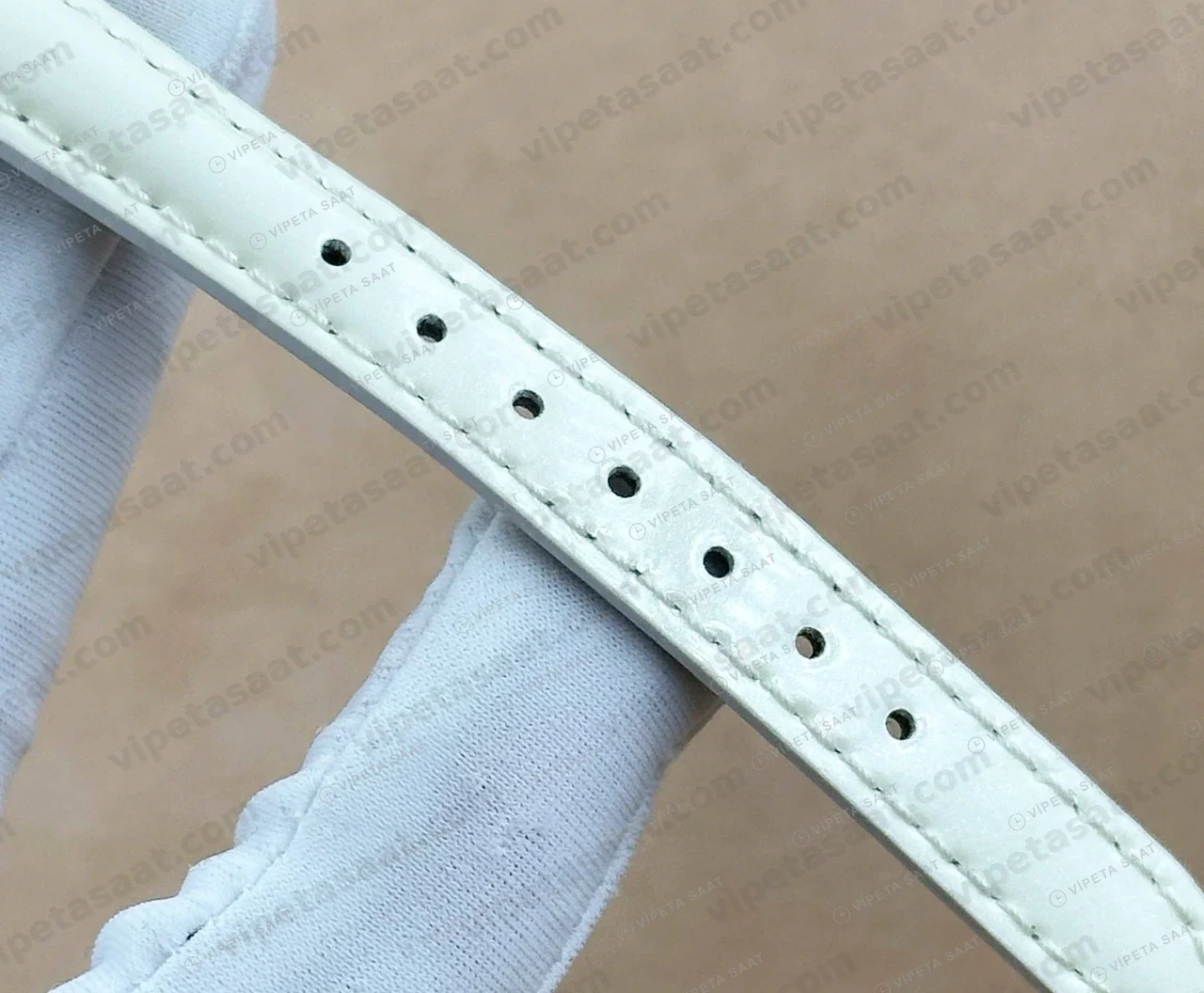 Tissot Lady Sedef Cift Renk Kauçuk Eta Saat profil