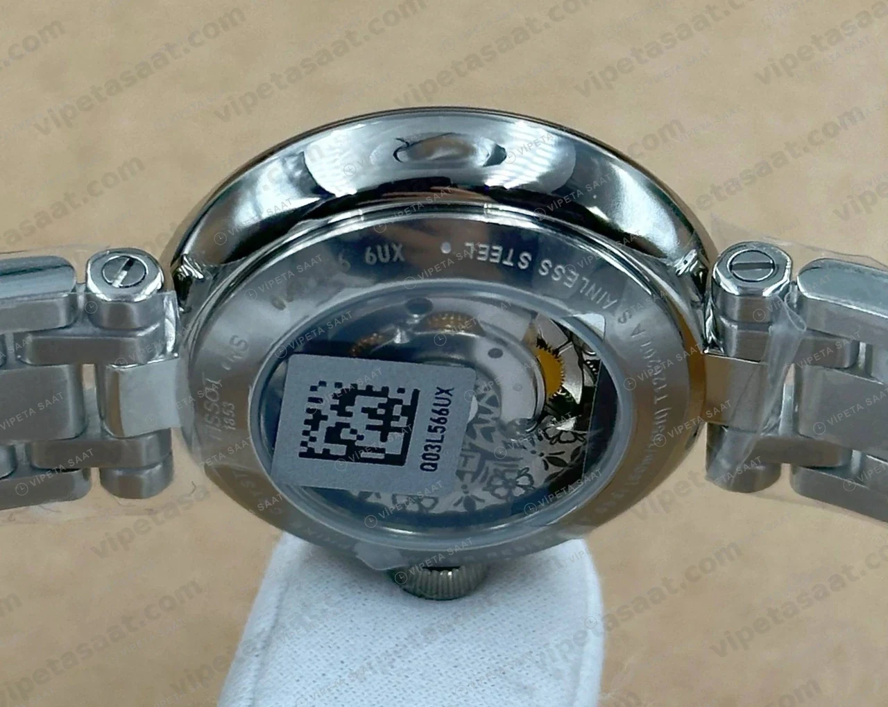 Tissot Pr 100 Beyaz Kronograf Çelik Eta Saat kadran detayı