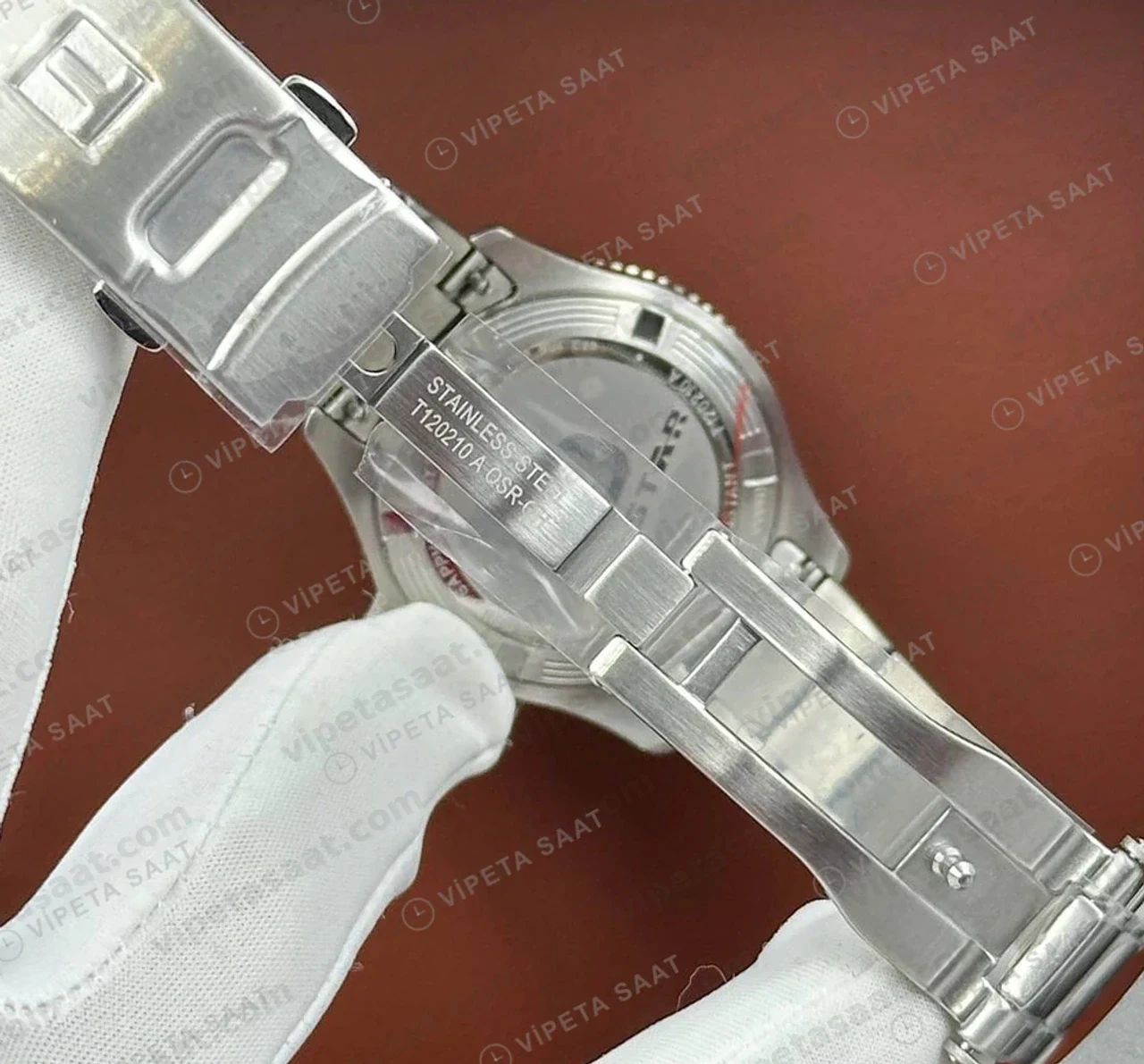 Tissot PRC 200 Beyaz Kronograf Çelik Eta Saat detay görünüm