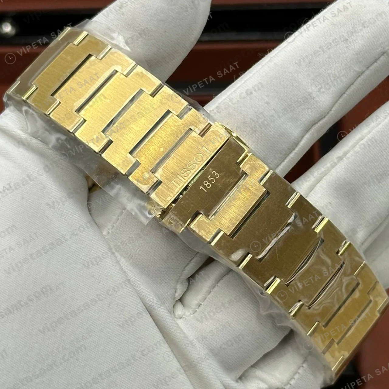 Tissot PRX Altın Kadran Çelik Eta Saat yan profil