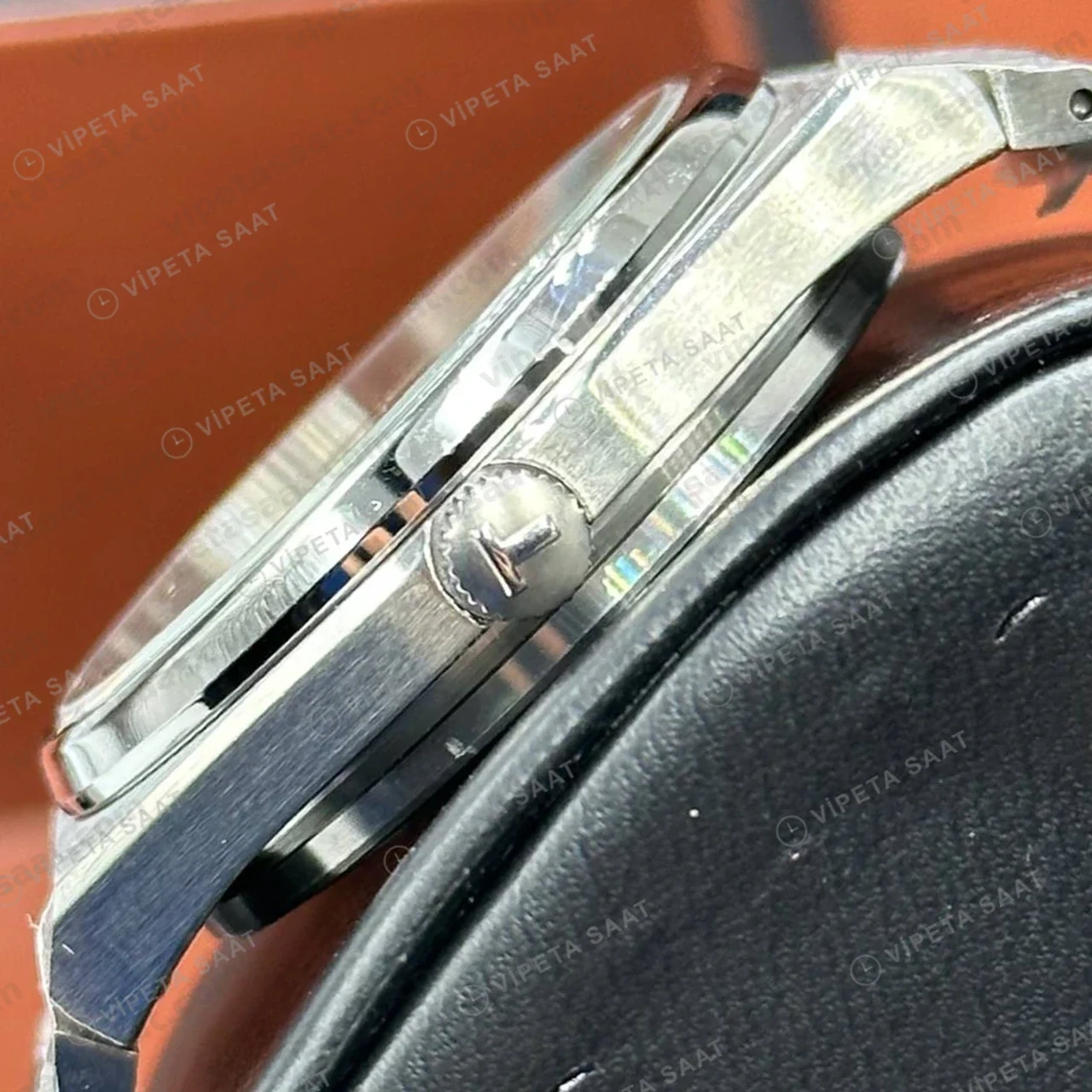 Tissot PRX Gümüş Çelik Arka Kapak Gece Eta Saat detay görünüm