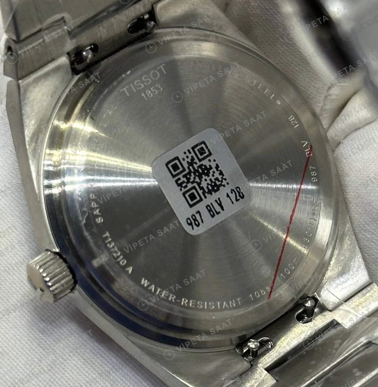 Tissot PRX Gümüş Çelik Kordon Eta Saat kadran detayı