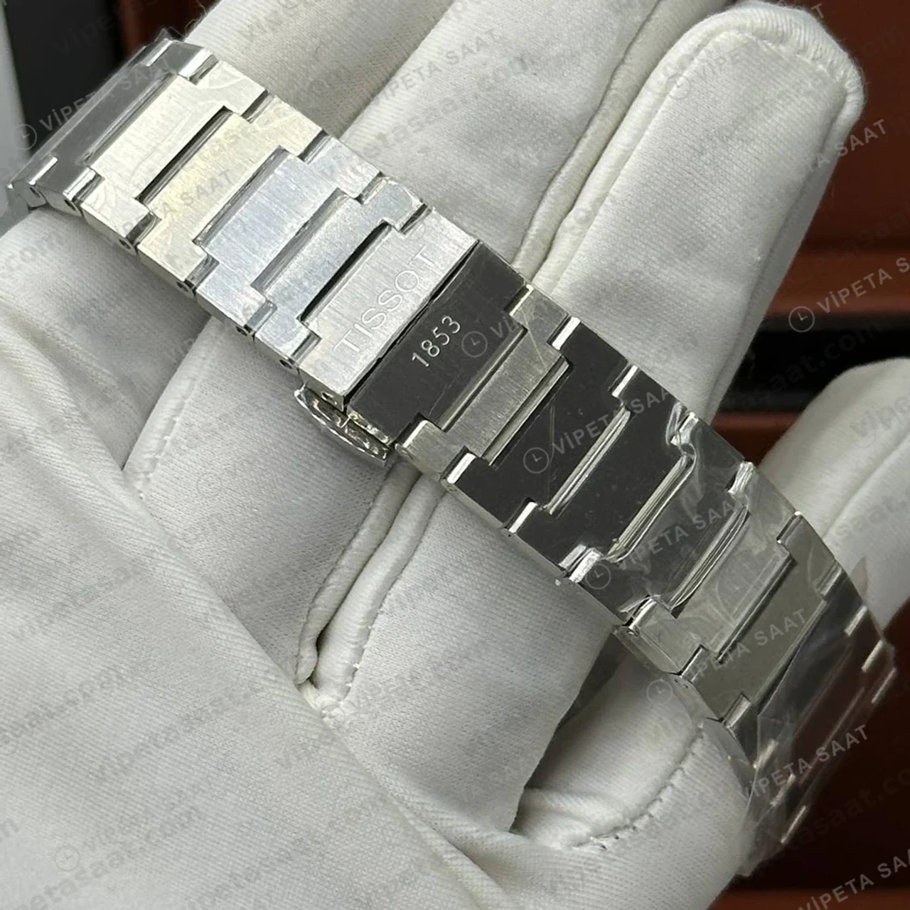 Tissot PRX Gümüş Çelik Kordon Eta Saat profil