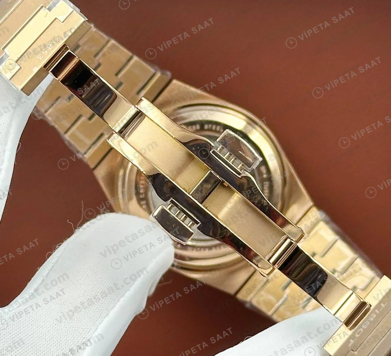 Tissot PRX Rose Gold Mavi Kronograf Çelik Eta Saat kadran detayı