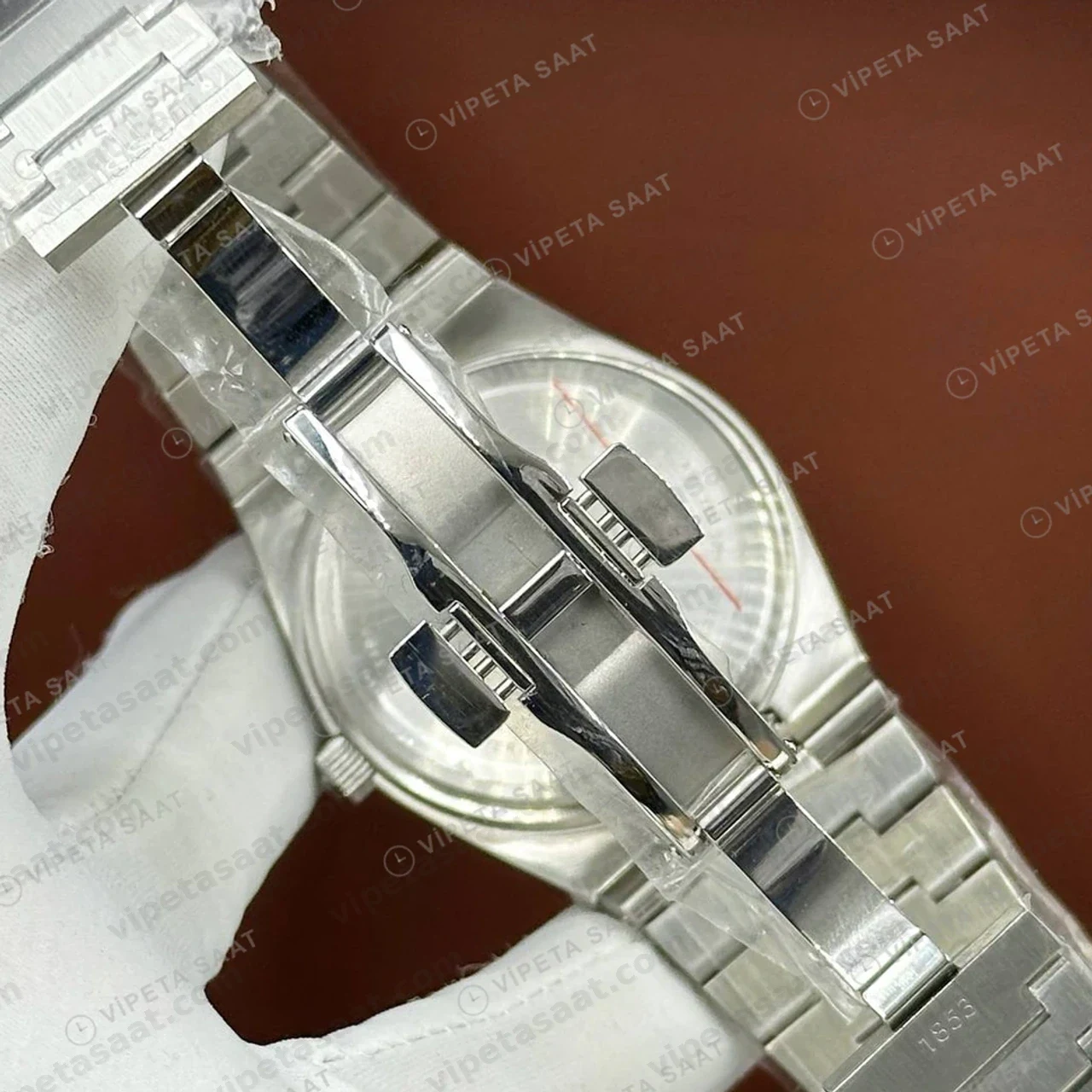 Tissot PRX Yeşil Kadran Çelik Bileklik Eta Saat profil