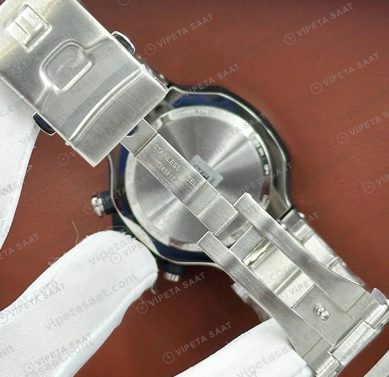 Tissot Seastar Çelik Kordon Yan Gorsel Eta Saat detay görünüm