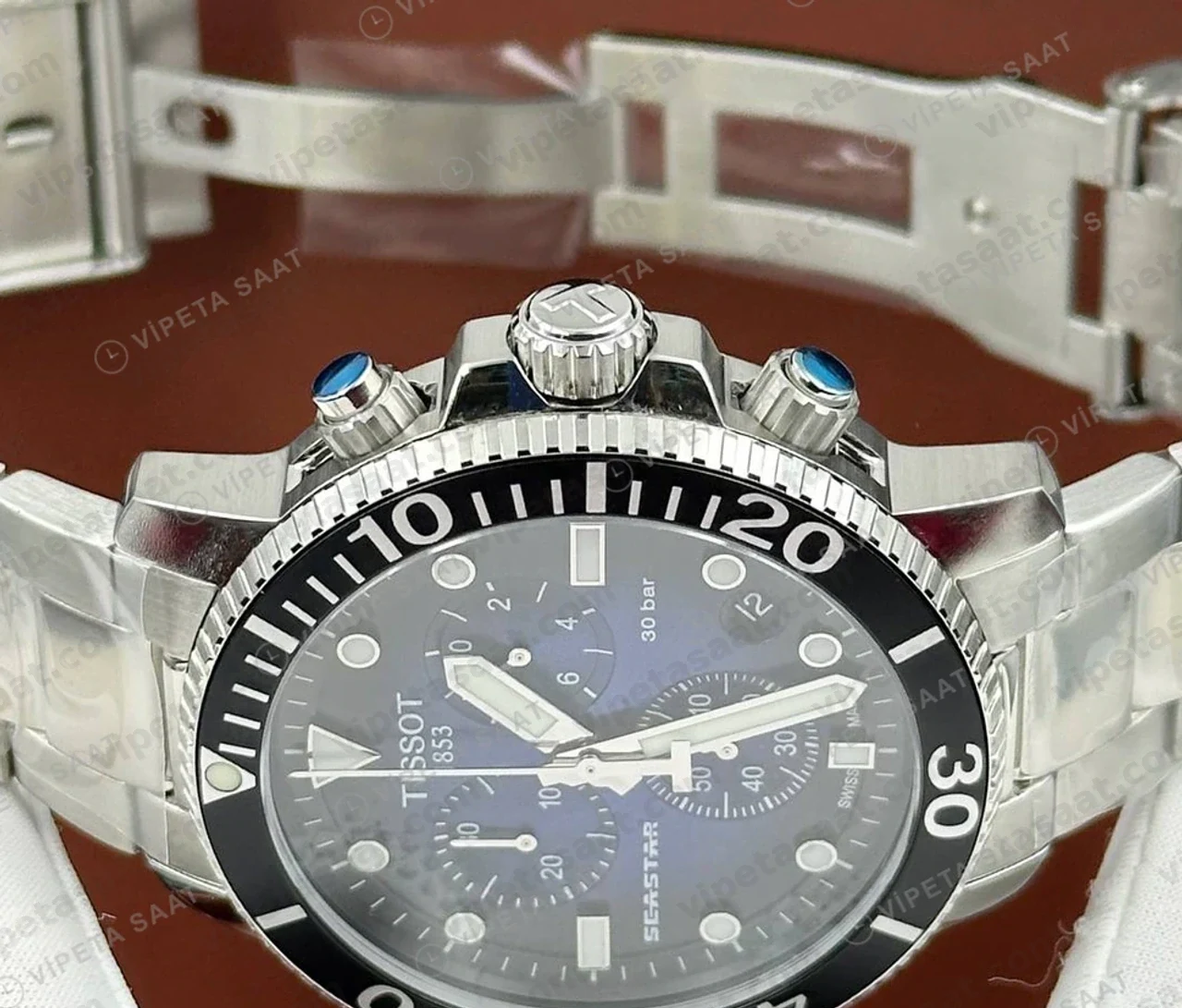 Tissot Seastar Mavi Kronograf Çelik Dalis Bileklik Eta Saat detay görünüm