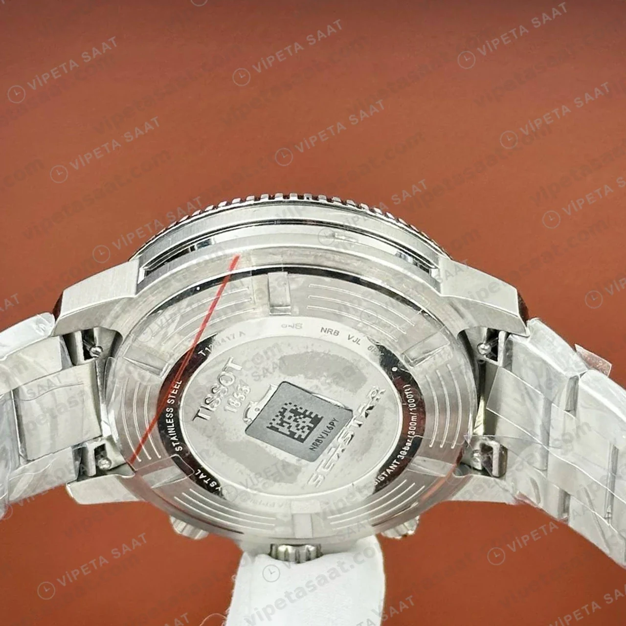 Tissot Seastar Mavi Kronograf Çelik Pepsi Bezel Eta Saat yan profil