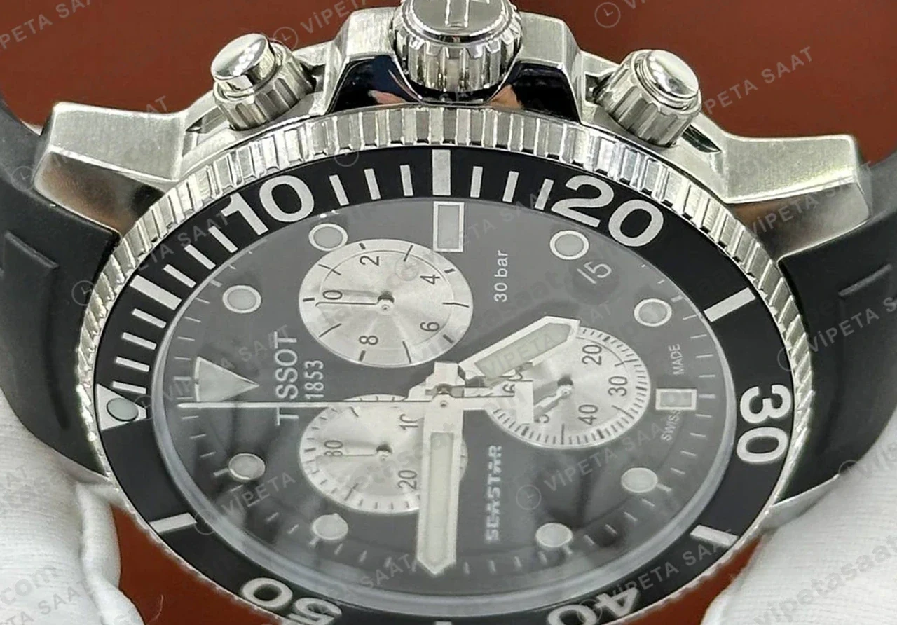 Tissot Seastar Mavi Kronograf Kauçuk Eta Saat kordon detayı