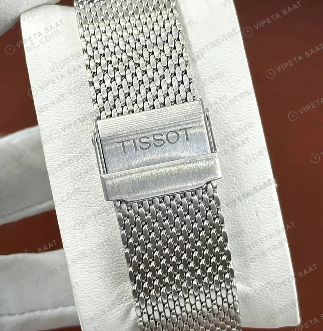 Tissot Seastar Siyah Kronograf Hasır Kordon Eta Saat detay görünüm