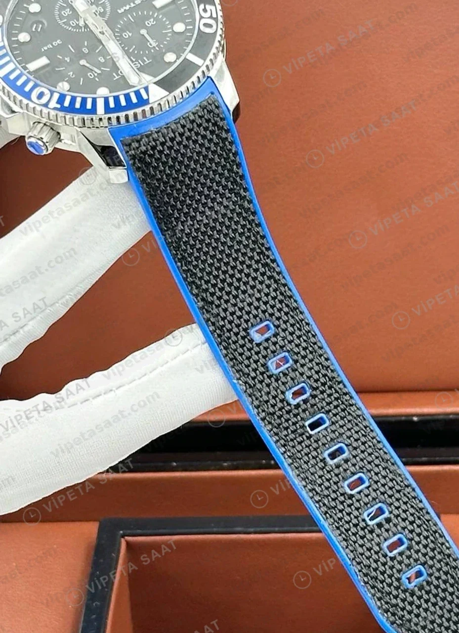 Tissot Seastar Siyah Kronograf Mavi Bezel Kauçuk Eta Saat kadran detayı