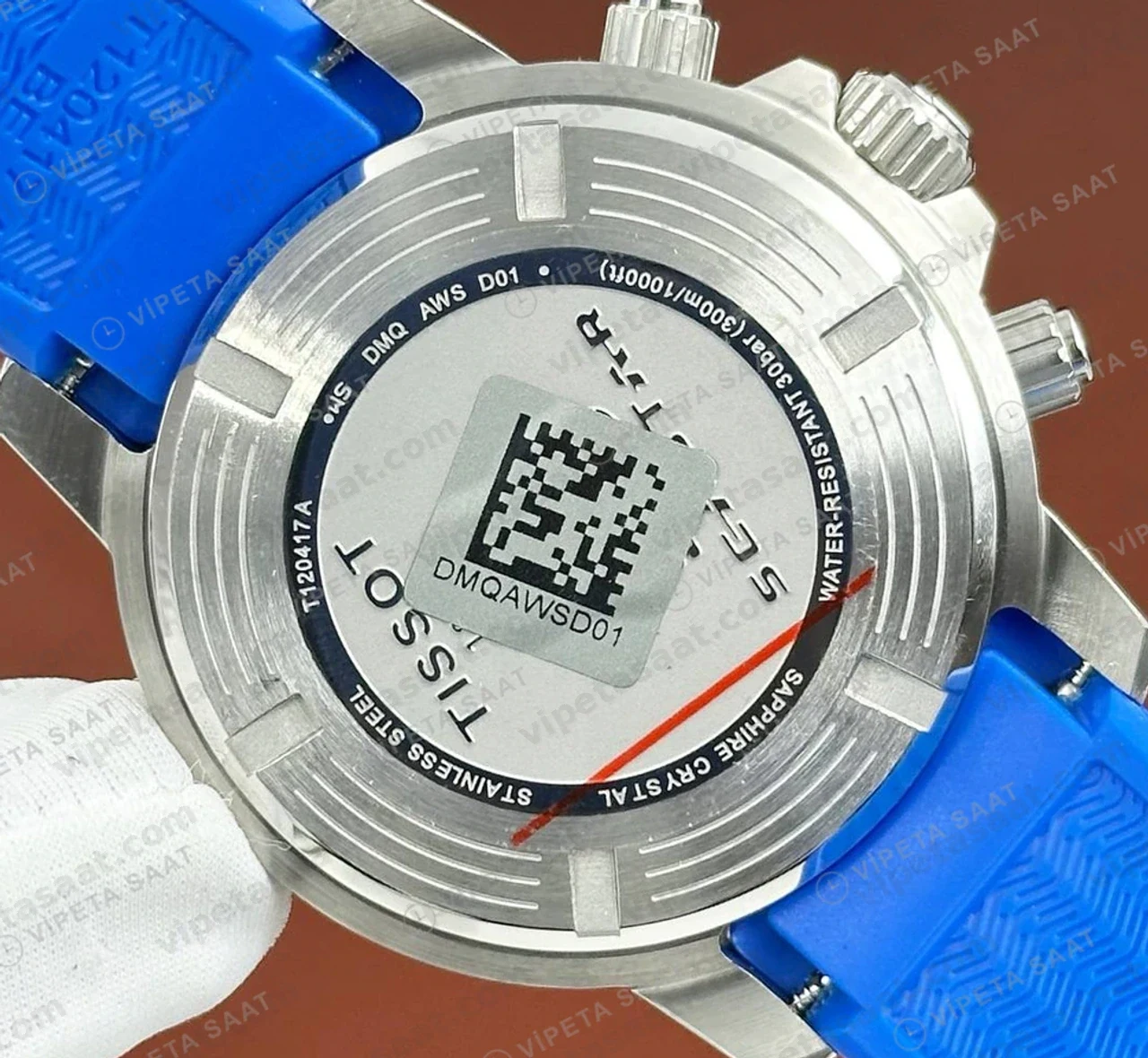 Tissot Seastar Siyah Kronograf Mavi Bezel Kauçuk Eta Saat kordon detayı
