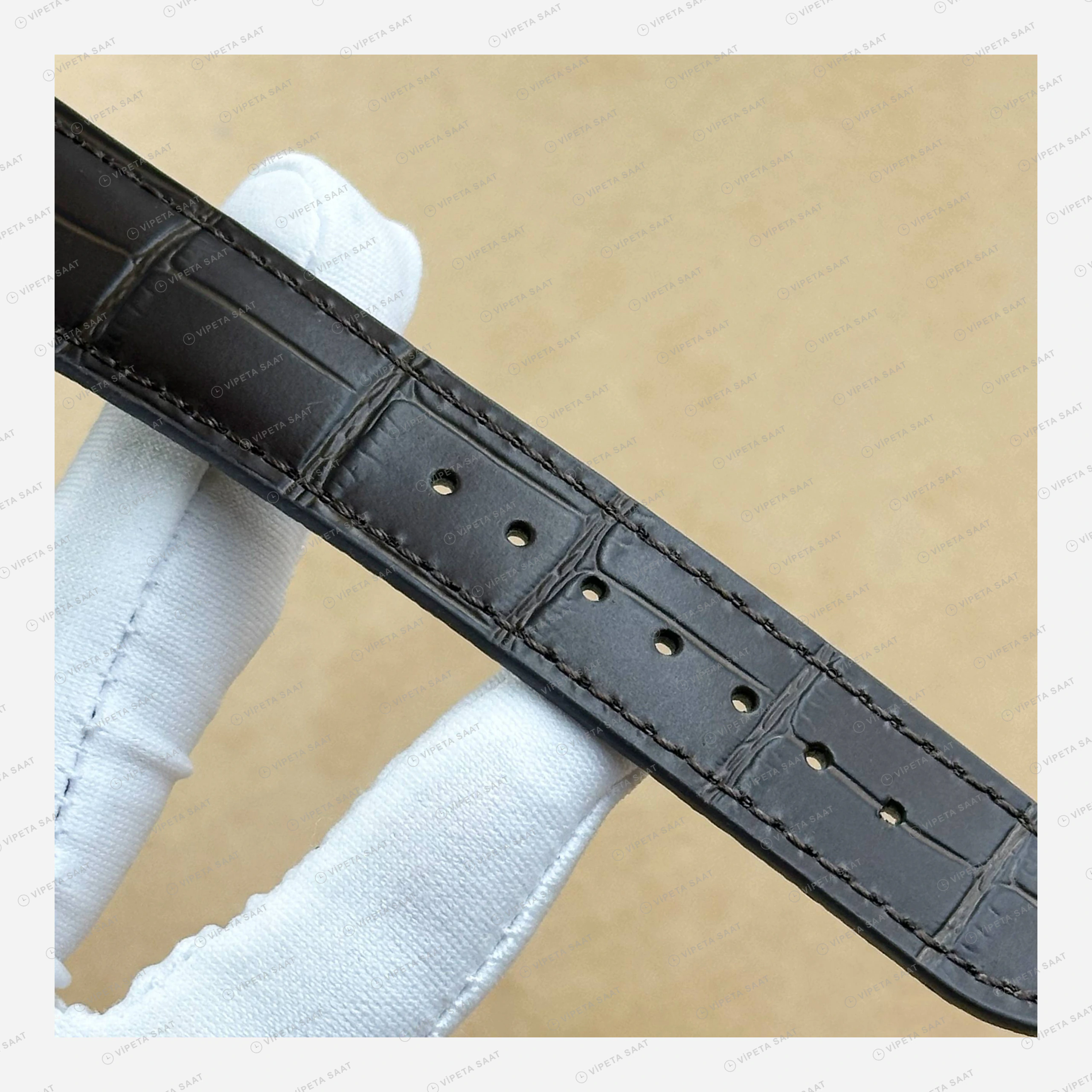 Vacheron Constantin 40 mm Historiques American 1921 Beyaz Kadran Deri Gündüz Super Clone ETA Eta Saat detay 3