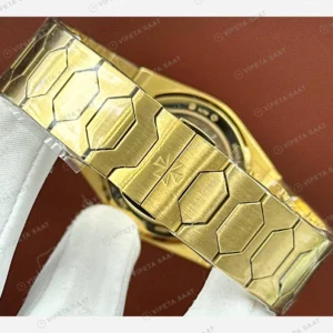 Vacheron Constantin 41 mm Overseas Şampanya Kadran Altın Super Clone ETA Eta Saat karşıdan görünüm