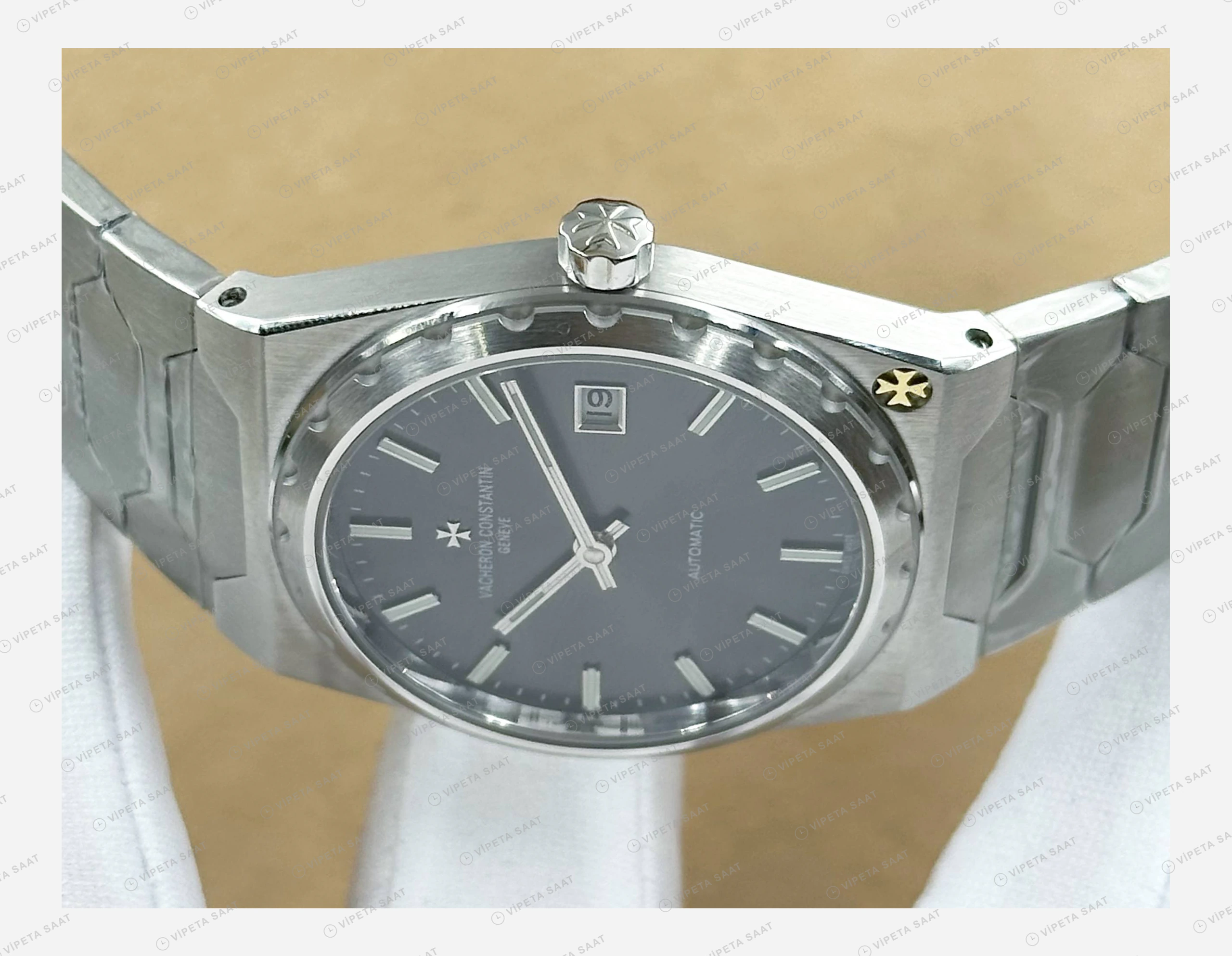 Vacheron Constantin 41 mm Overseas Siyah Kadran Çelik Super Clone ETA Eta Saat yan görünüm