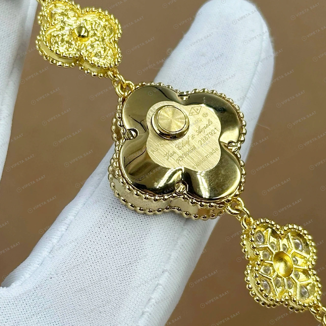 Van Cleef Alhambra Turkuaz Kadran Bileklik Parlak Super Clone ETA Saat detay 5