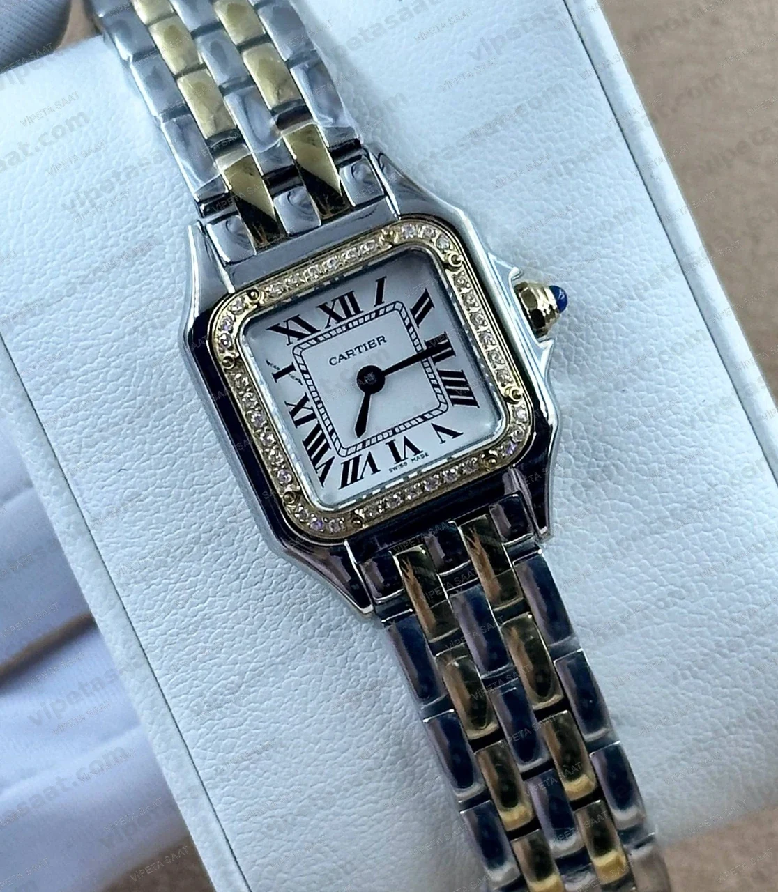 Cartier Panthere Pırlanta Bezel Beyaz Roma Rakamlı Kadran Two Tone Sarı Altın Çelik Bilezik Bayan Super Clone ETA Saat - Görsel 2