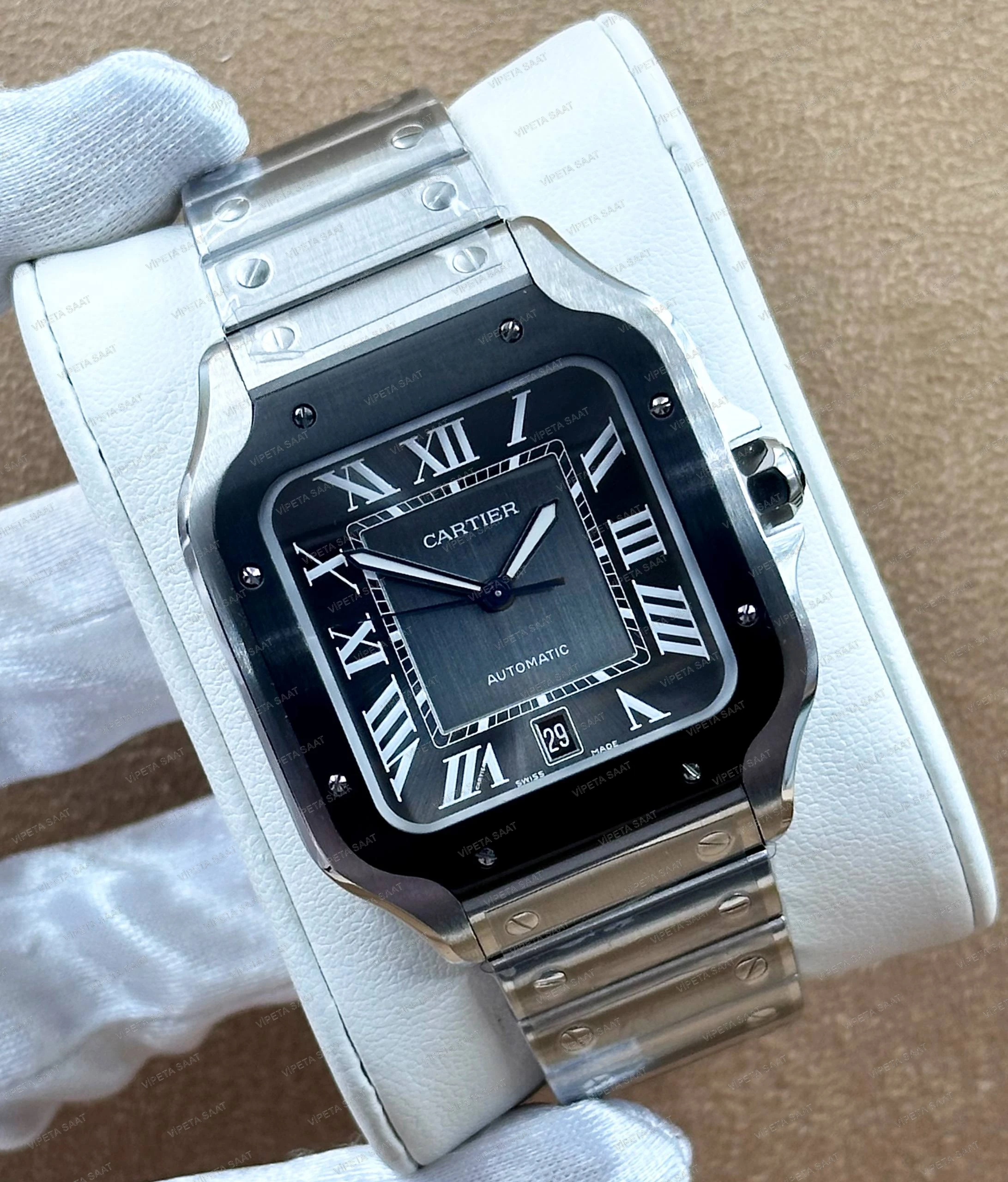 Cartier Santos de Cartier Large WSSA0037 39.8 MM Siyah ADLC Bezel Antrasit Gri Kadran Çelik Bilezik Super Clone ETA Saat Detay Görsel 1