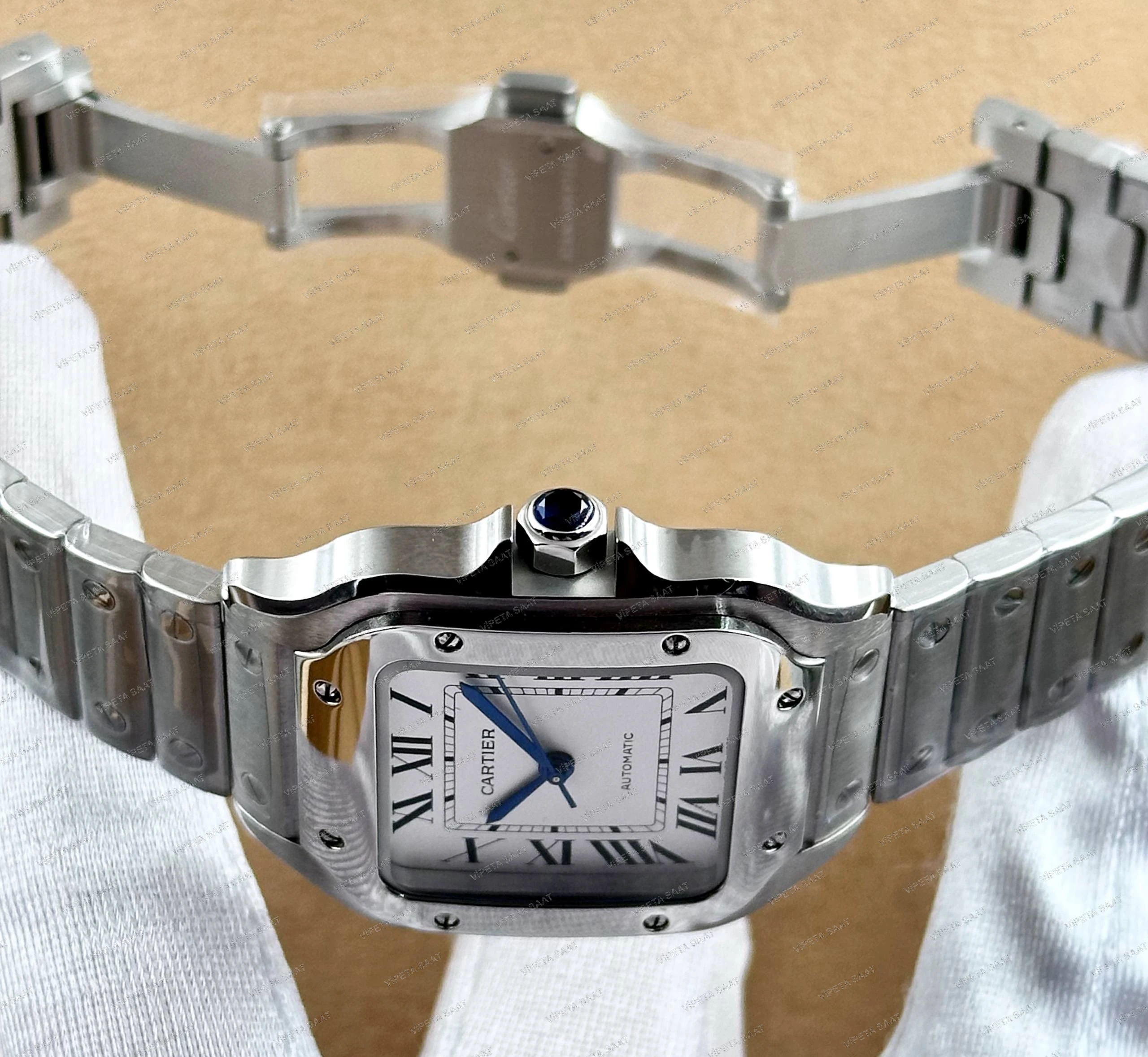 Cartier Santos de Cartier Medium WSSA0029 35.1 MM Beyaz Roma Rakamlı Kadran Çelik Bilezik Super Clone ETA Saat Detay Görsel 2