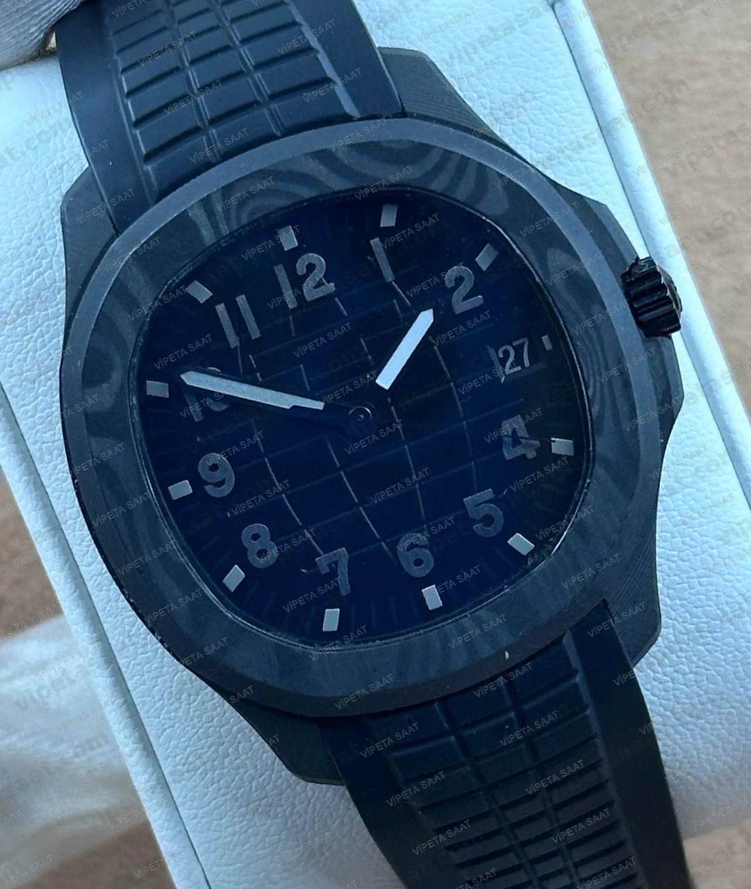 Patek Philippe Aquanaut 5167 41 mm Karbon Kasa Lacivert Siyah Kadran Siyah Kauçuk Super Clone ETA Saat Detay Görsel 1
