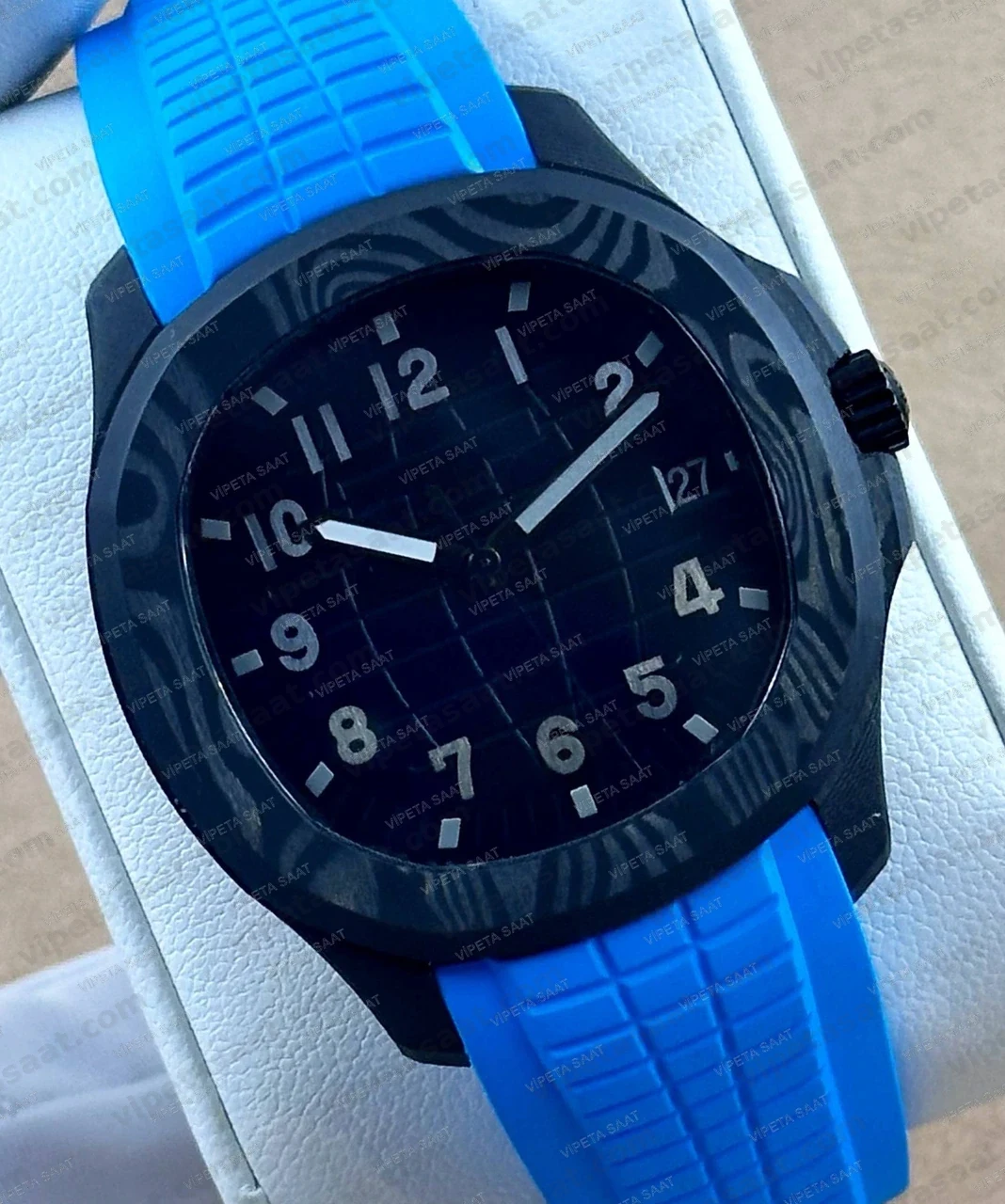 Patek Philippe Aquanaut 5167 41 mm Siyah Karbon Kasa Siyah Kadran Mavi Kauçuk Kordon Super Clone ETA Saat Detay Görsel 1