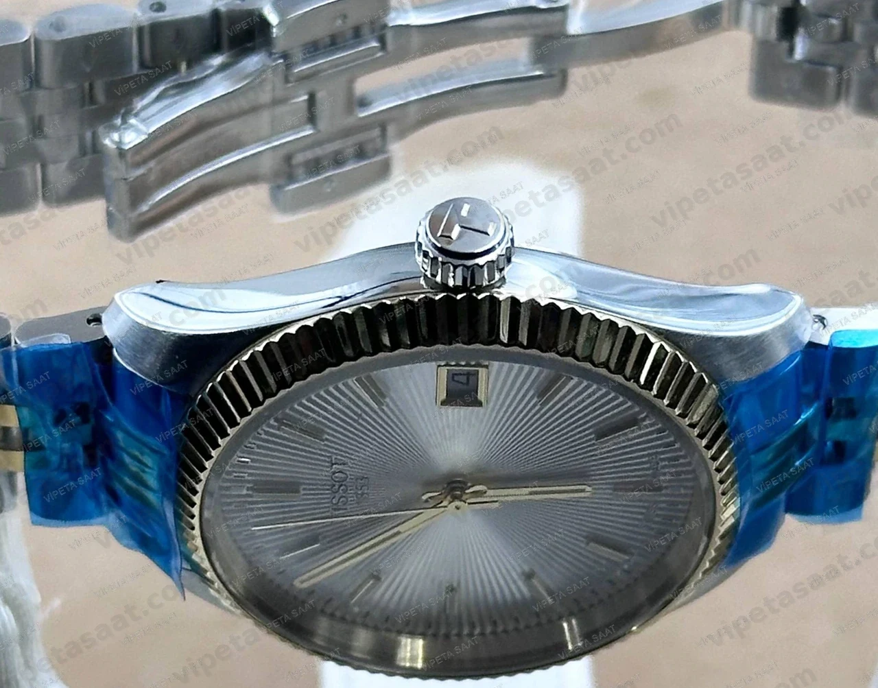 Tissot Ballade T156.210.22.031.00 Gümüş Beyaz Kadran Two Tone Sarı Altın Jubilee Çelik Bilezik Super Clone ETA Saat Detay Görsel 2