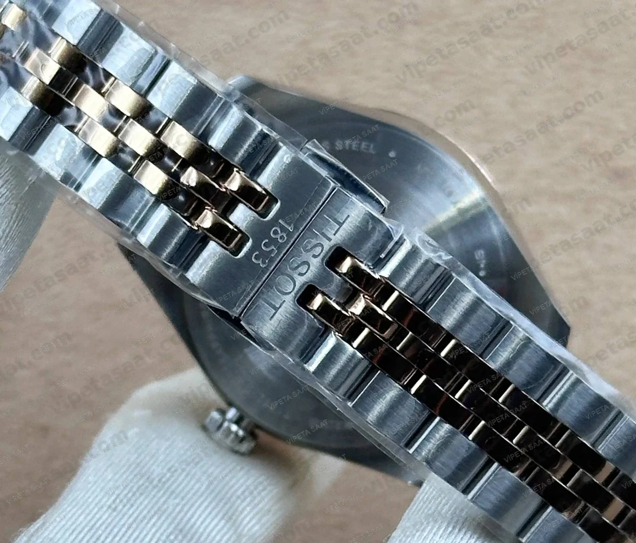 Tissot Ballade T156.210.22.031.01 Gümüş Beyaz Kadran Two Tone Rose Gold Jubilee Çelik Bilezik Super Clone ETA Saat - Görsel 7