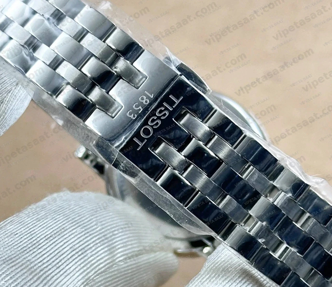 Tissot Carson Premium Lady T122.210.11.033.00 Beyaz Roma Rakamlı Kadran Çelik Bilezik Bayan Super Clone ETA Saat - Görsel 7