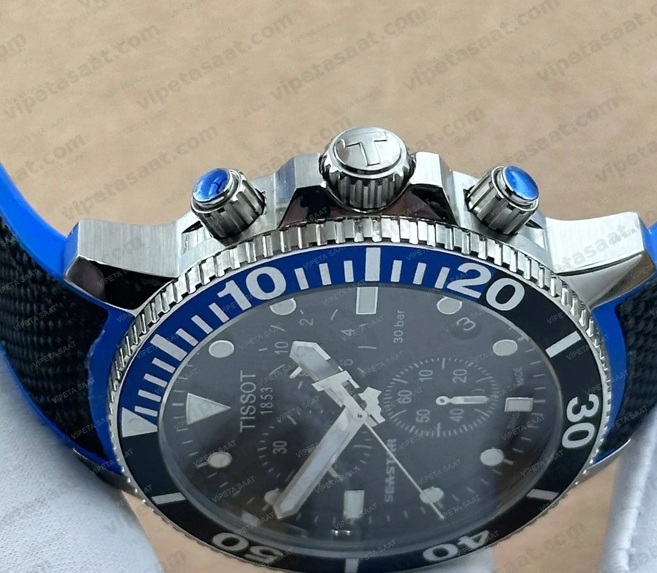 Tissot Seastar 1000 T120.417.17.051.03 Mavi Siyah Bezel Siyah Kadran Kronograf Mavi Kauçuk Super Clone ETA Saat - Görsel 3