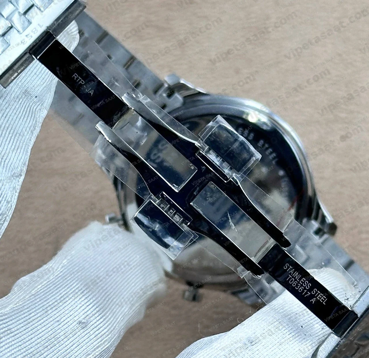 Tissot Tradition Chronograph T063.617.11.047.00 Lacivert Mavi Kadran Çelik Bilezik Super Clone — Bilezik ve Klips İşçiliği