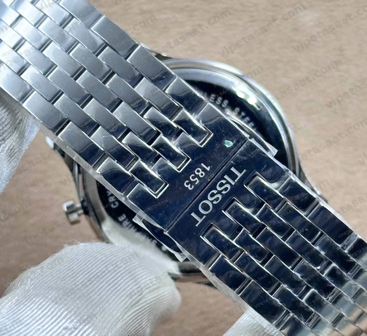 Tissot Tradition Chronograph T063.617.11.067.00 Antrasit Siyah Kadran Çelik Bilezik Super — Makro İndeks ve Safir Cam